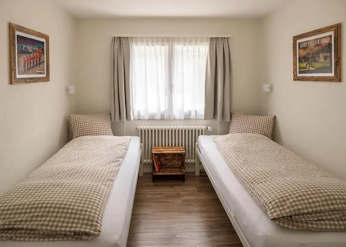 索尔单内拉公寓 公寓 *