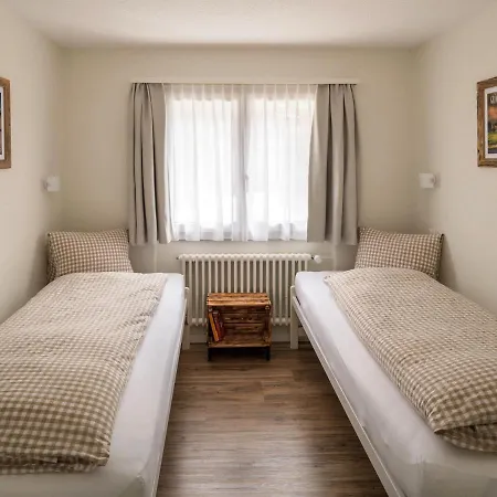 Soldanella Apartament *